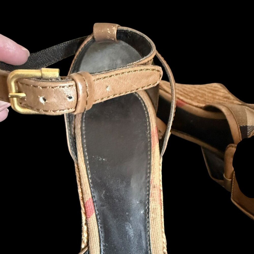 Burberry Brown Leather Novacheck Canvas Buckle Detail Peep Toe Espadrille Wedge - Picture 4 of 16